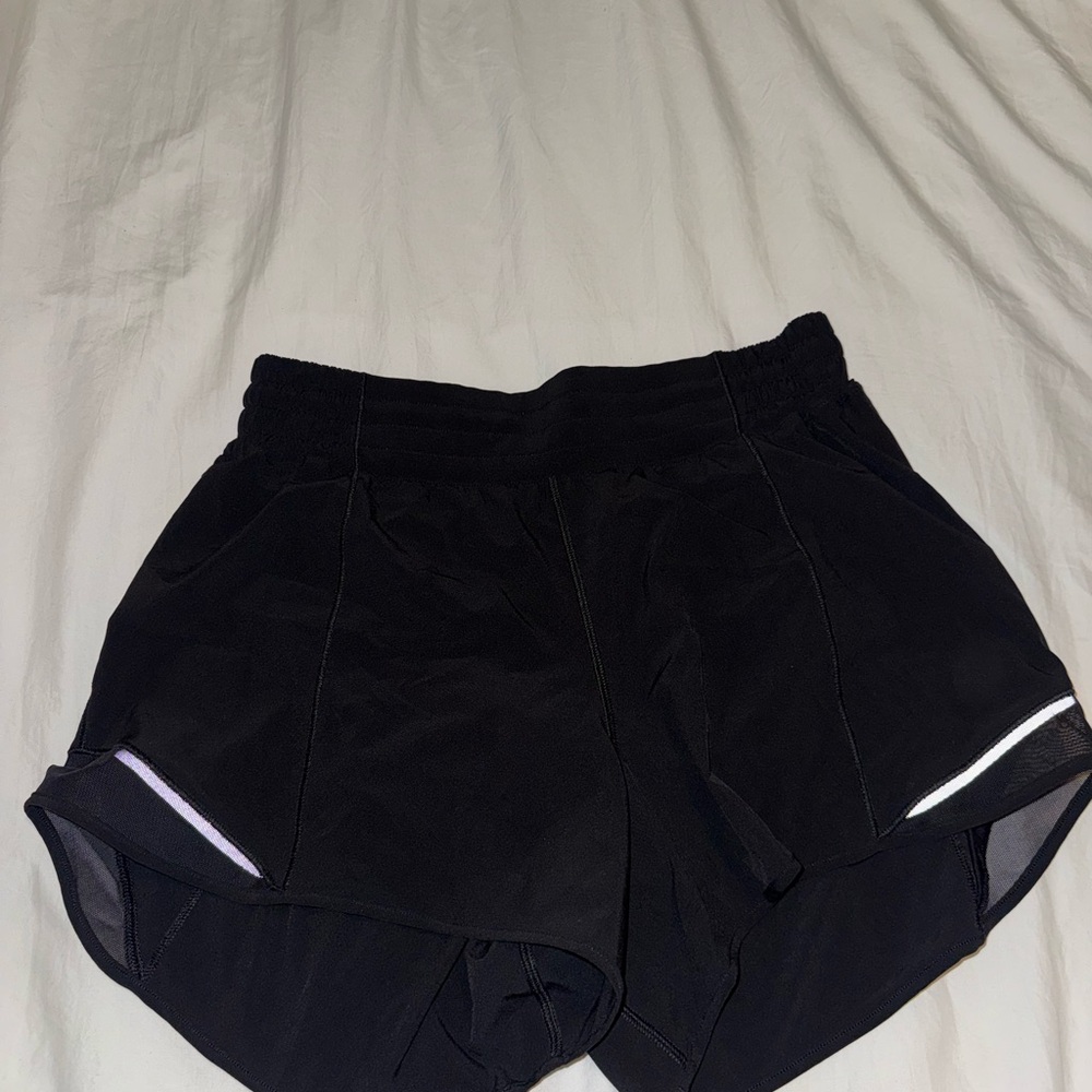 lululemon athletica Black Athletic Shorts - Hotty hot high rise lined short 4”